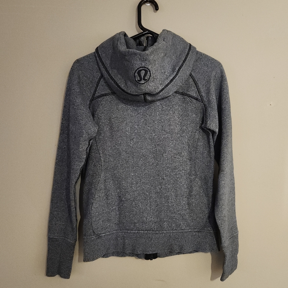 Lululemon Scuba Hoodie Size 6 Grey - Picture 2 of 8